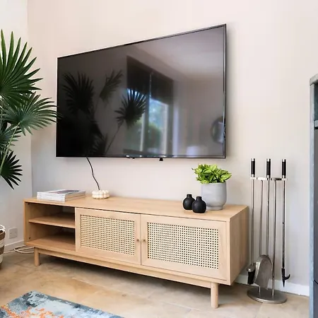 Ferienhaus Vakantiehuis&sauna, Weids Uitzicht Ewijk